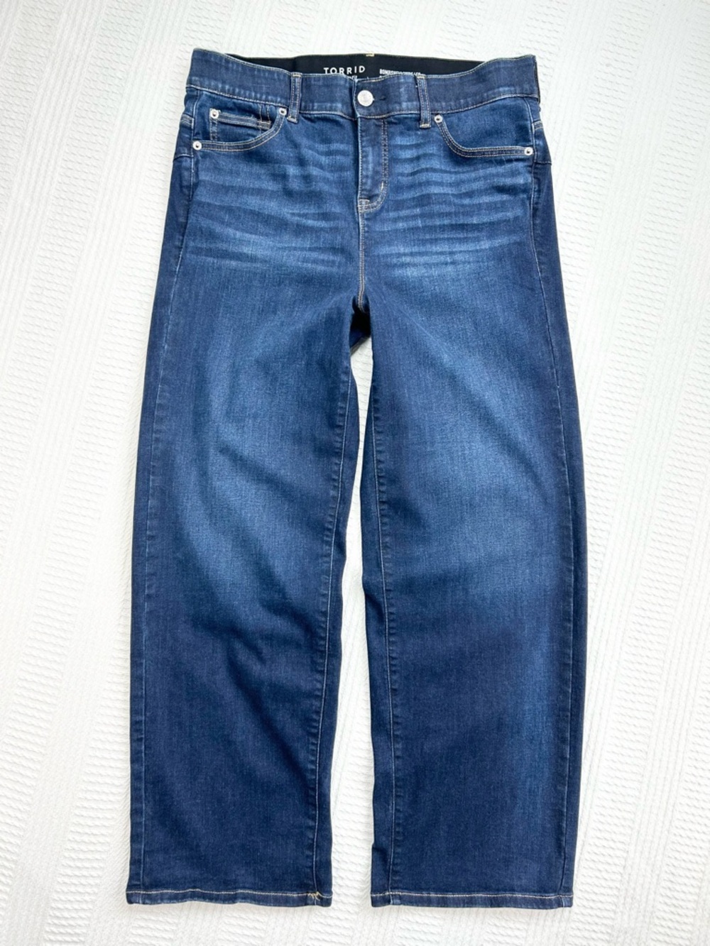 Torrid Bombshell Wide Leg High Rise Super Soft Jeans Size 12R